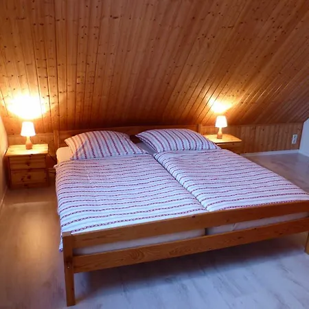 Ferienwohnung Familie Robert * Parchtitz